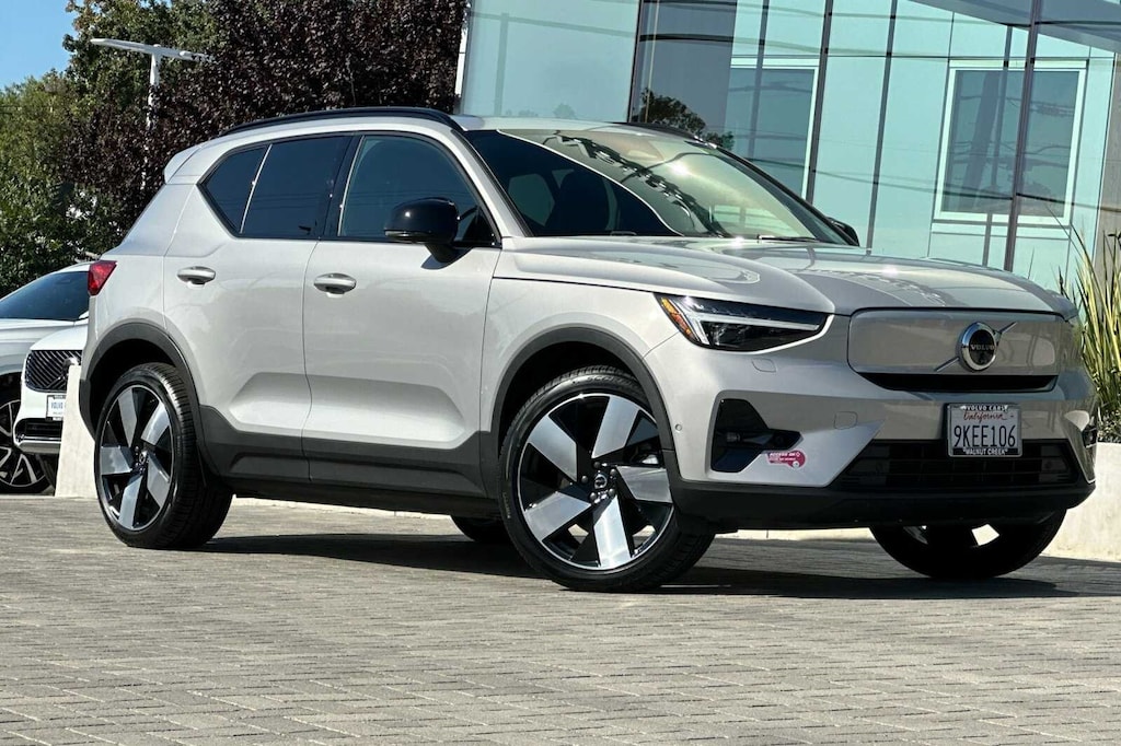 Certified 2024 Volvo XC40 Recharge Pure Electric Ultimate SUV