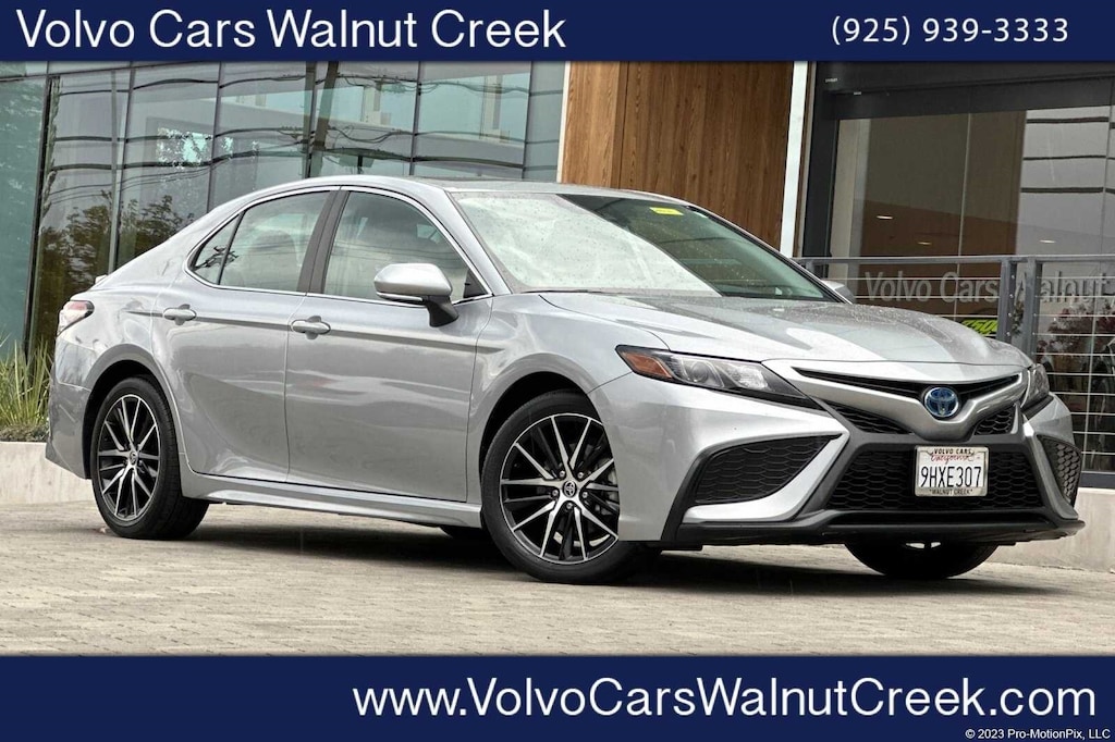 Used 2024 Toyota Camry Hybrid SE Sedan