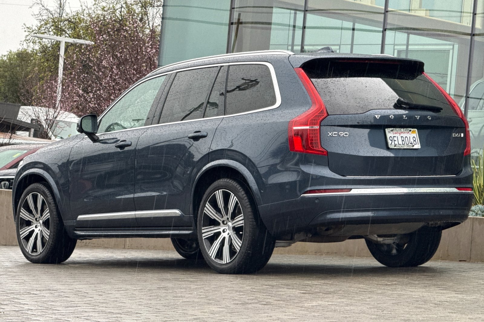 2023 Volvo XC90 B6 AWD Ultimate 6-Seater photo 5