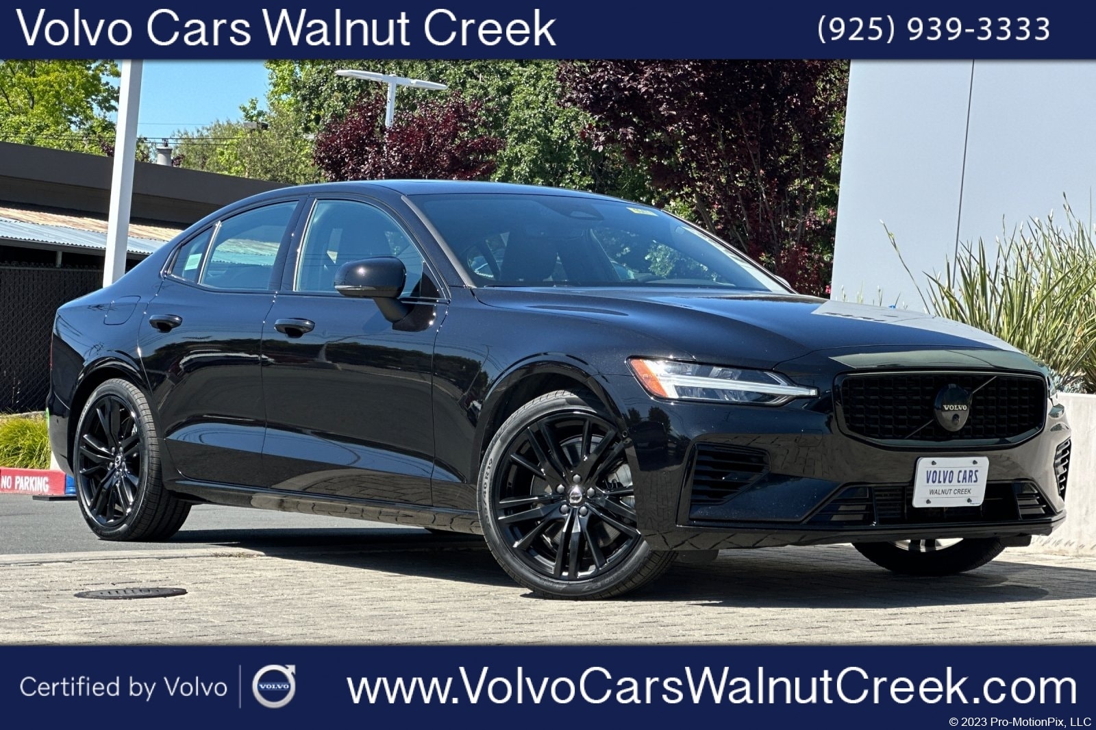 2023 Volvo S60 T8 Recharge Plus Black Edition AWD's photo