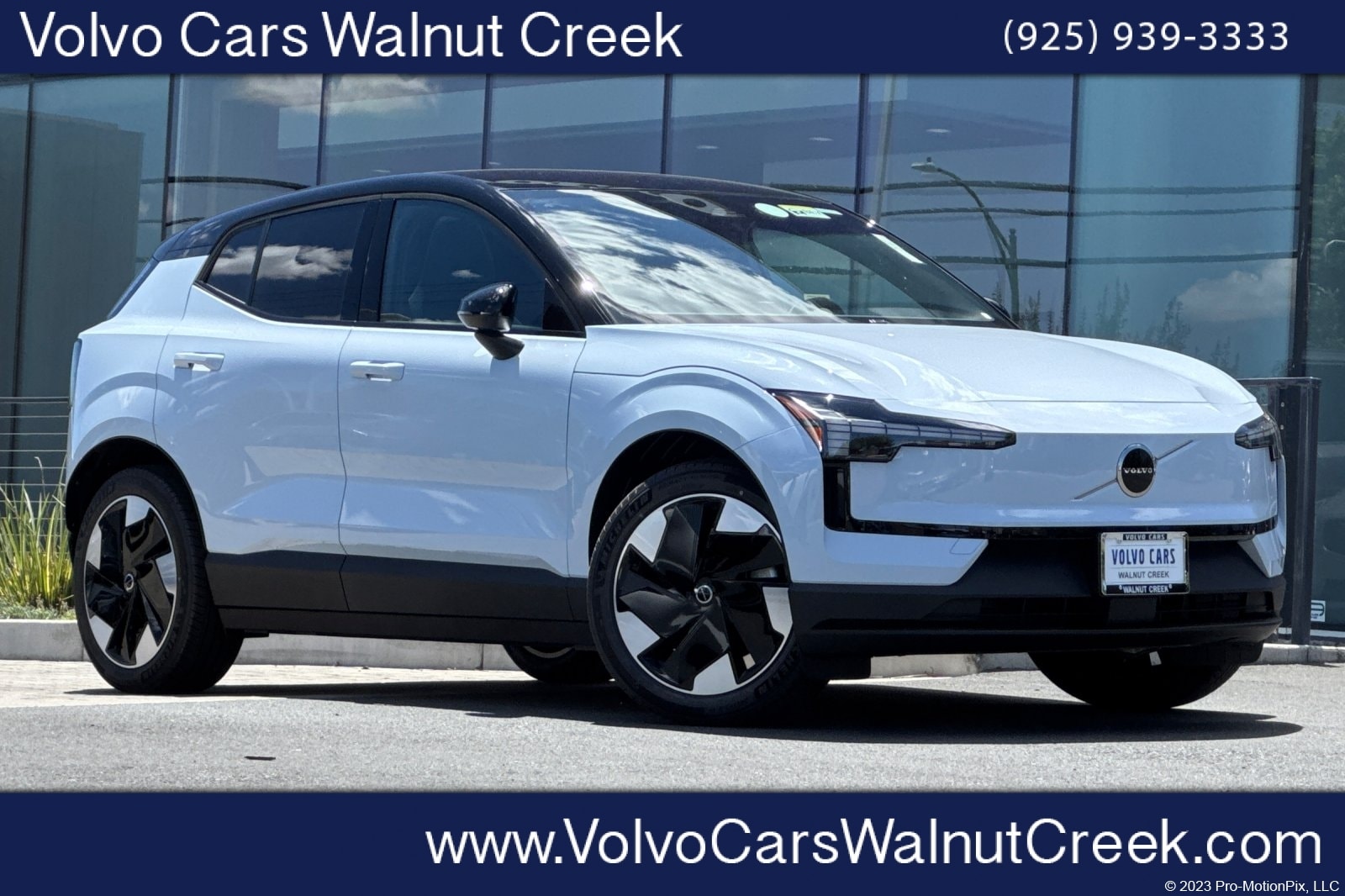 2026 Volvo EX30 Twin Motor Performance Plus's photo
