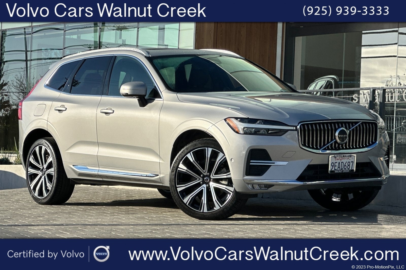 2023 Volvo XC60 Ultimate's photo