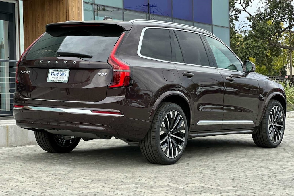 New 2026 Volvo XC90 plug-in hybrid T8 Plus 7-Seater SUV