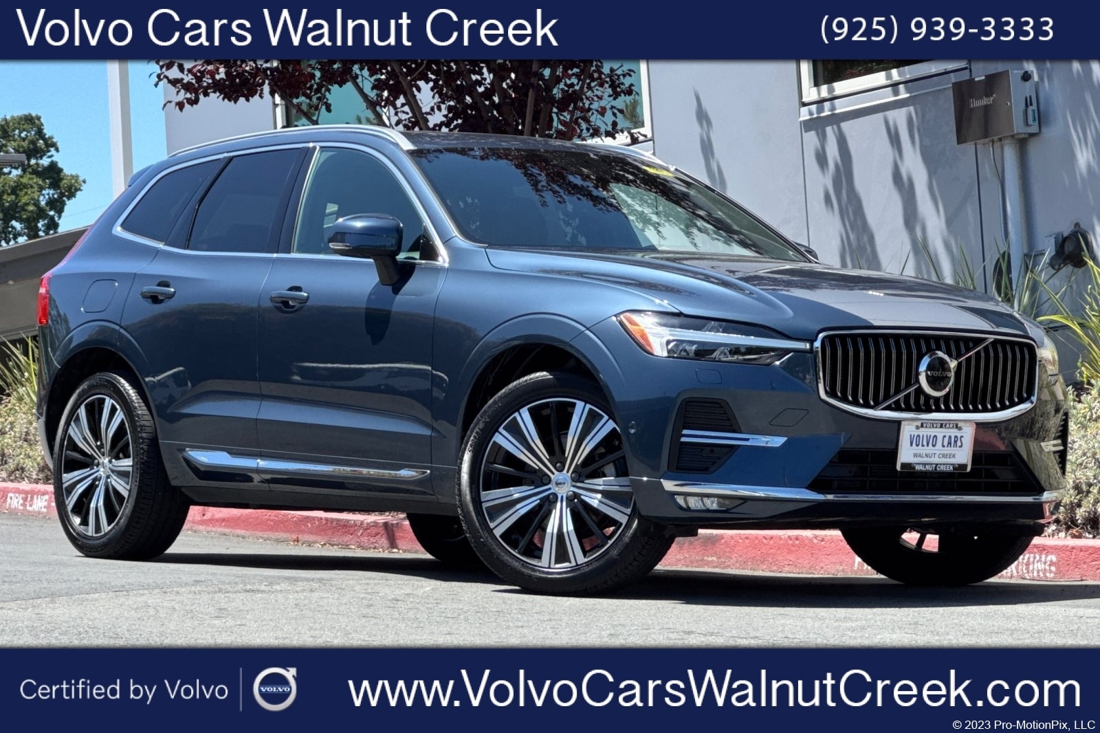 2023 Volvo XC60 B5 Plus Bright Theme AWD's photo
