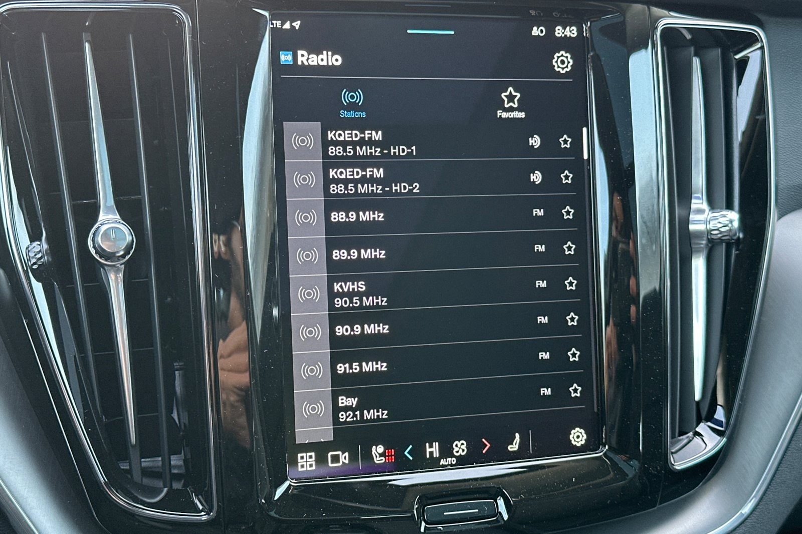 2025 Volvo XC60 Core - Photo 18