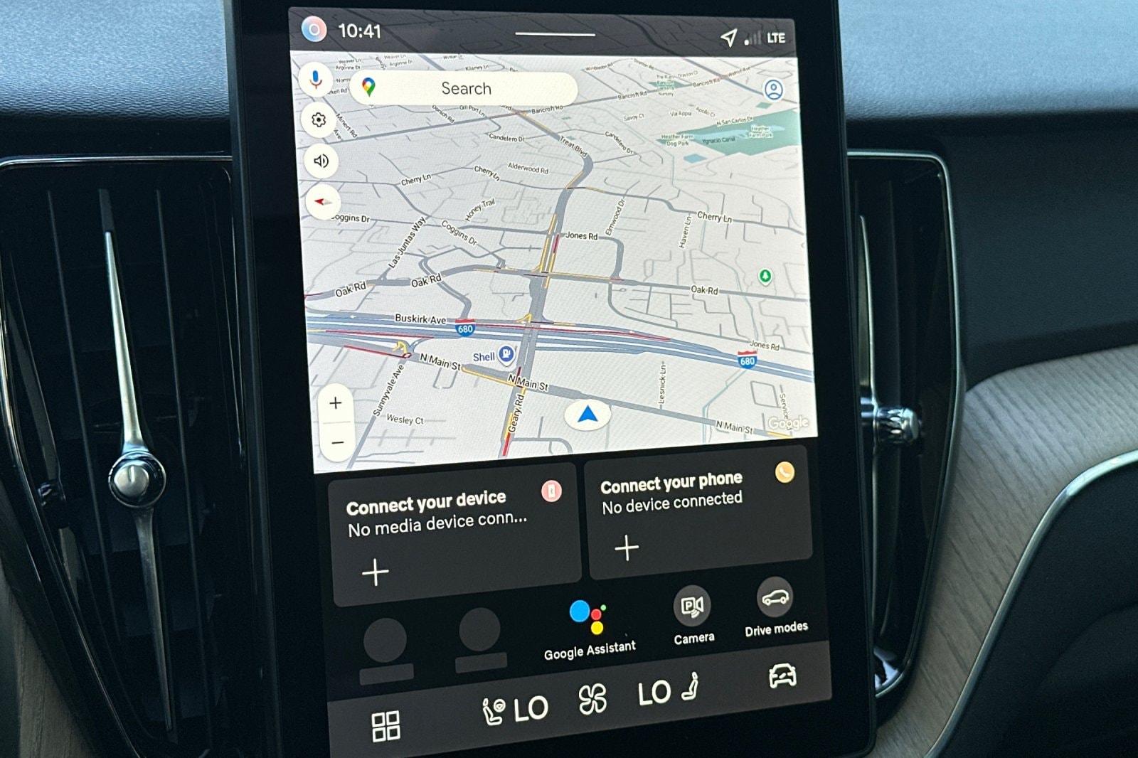 2026 Volvo XC60 Plus - Photo 18
