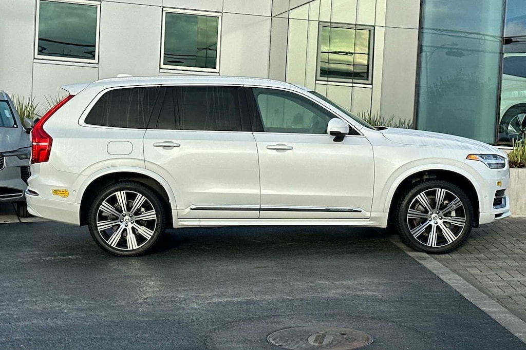 Certified 2023 Volvo XC90 Recharge Plug-In Hybrid Plus 6-Seater SUV