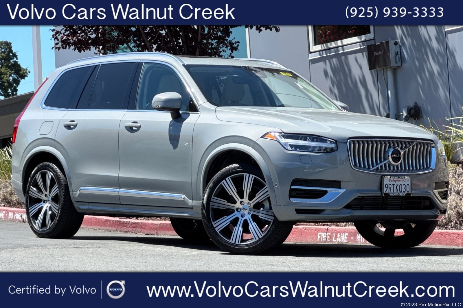 2025 Volvo XC90 plug-in hybrid T8 Plus 6-Seater