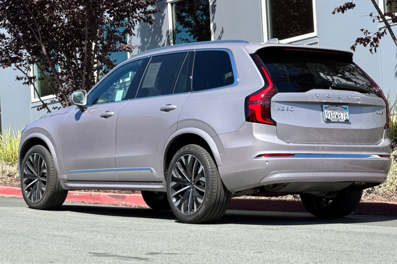 2026 Volvo XC90 Plus - Photo 6