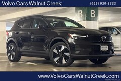 2025 Volvo EX40 Twin Motor Core SUV