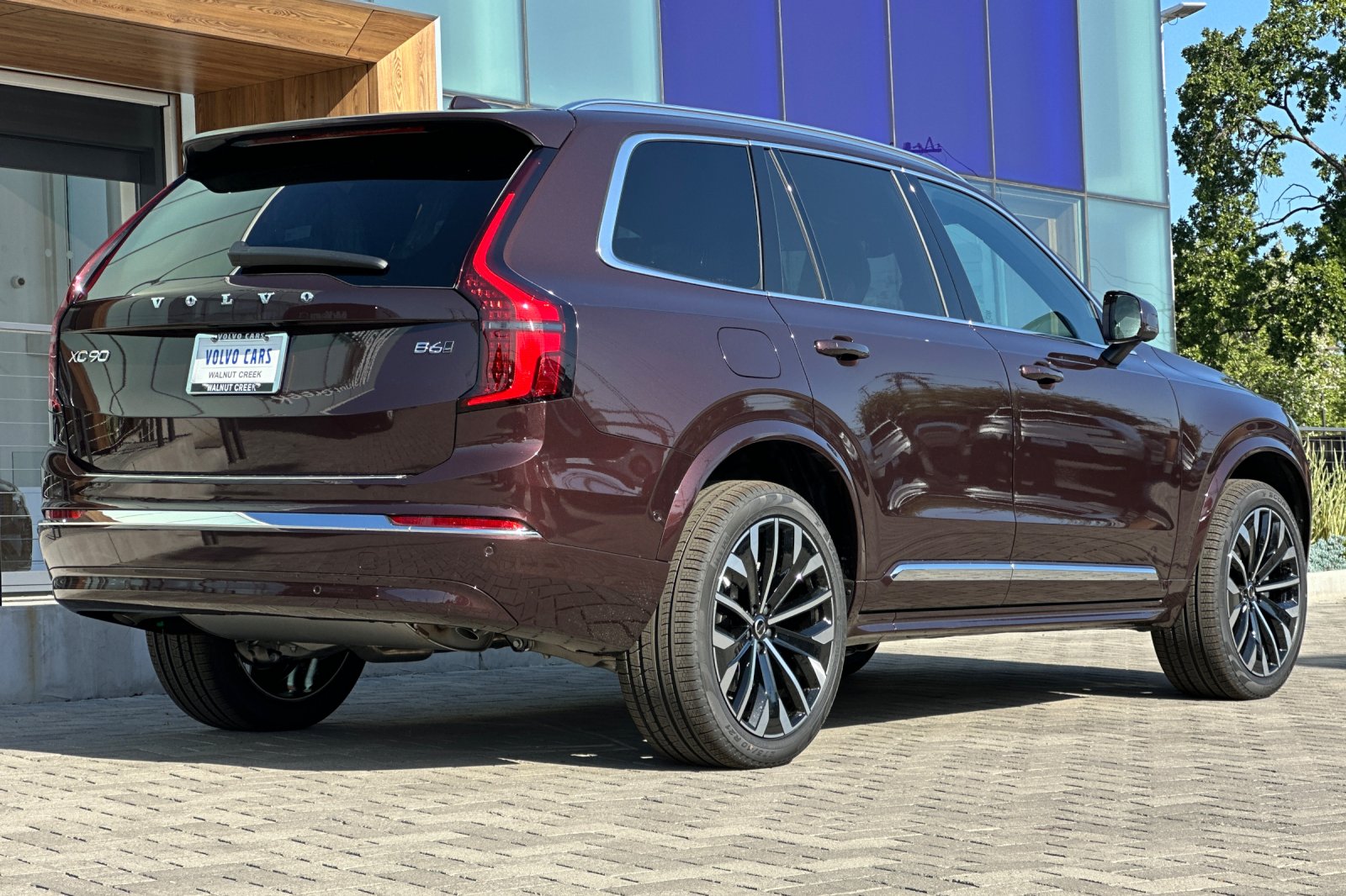 2025 Volvo XC90 photo 4