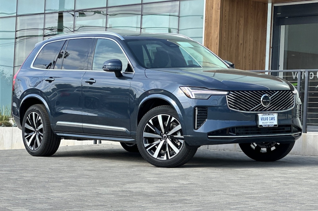 New 2025 Volvo XC90 B5 (2025.5) Core SUV