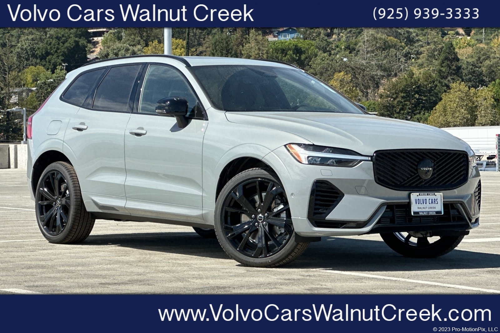 2026 Volvo XC60 plug-in hybrid T8 Ultra Black Edition eAWD SUV