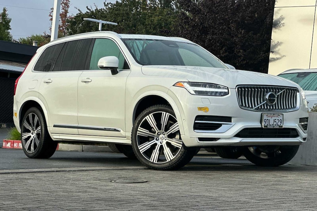 Certified 2023 Volvo XC90 Recharge Plug-In Hybrid Plus 6-Seater SUV