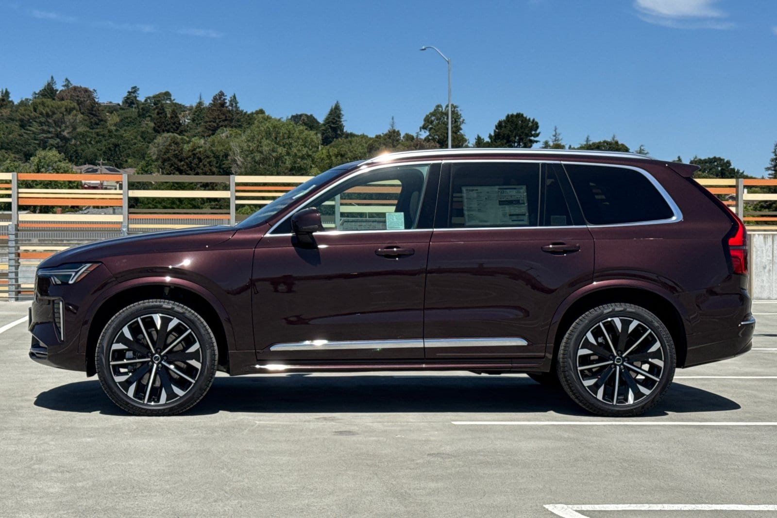 2025 Volvo XC90 Core - Photo 7