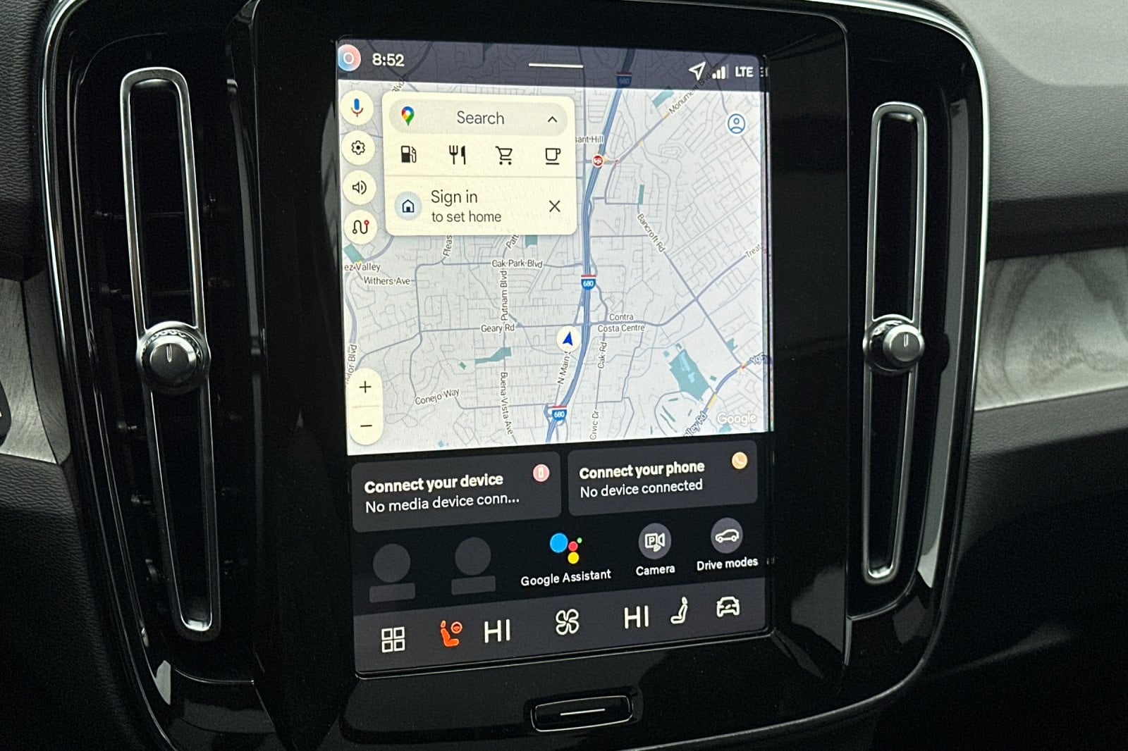 2026 Volvo XC40 Core - Photo 19