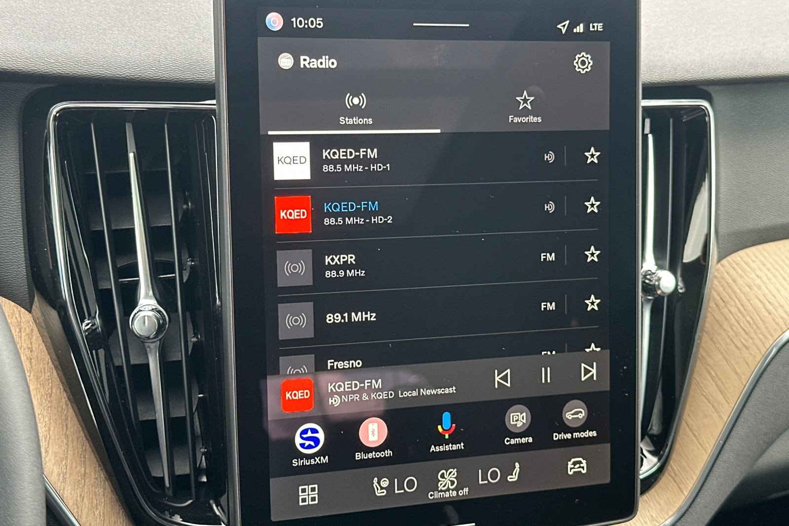 2026 Volvo XC60 Plus - Photo 18