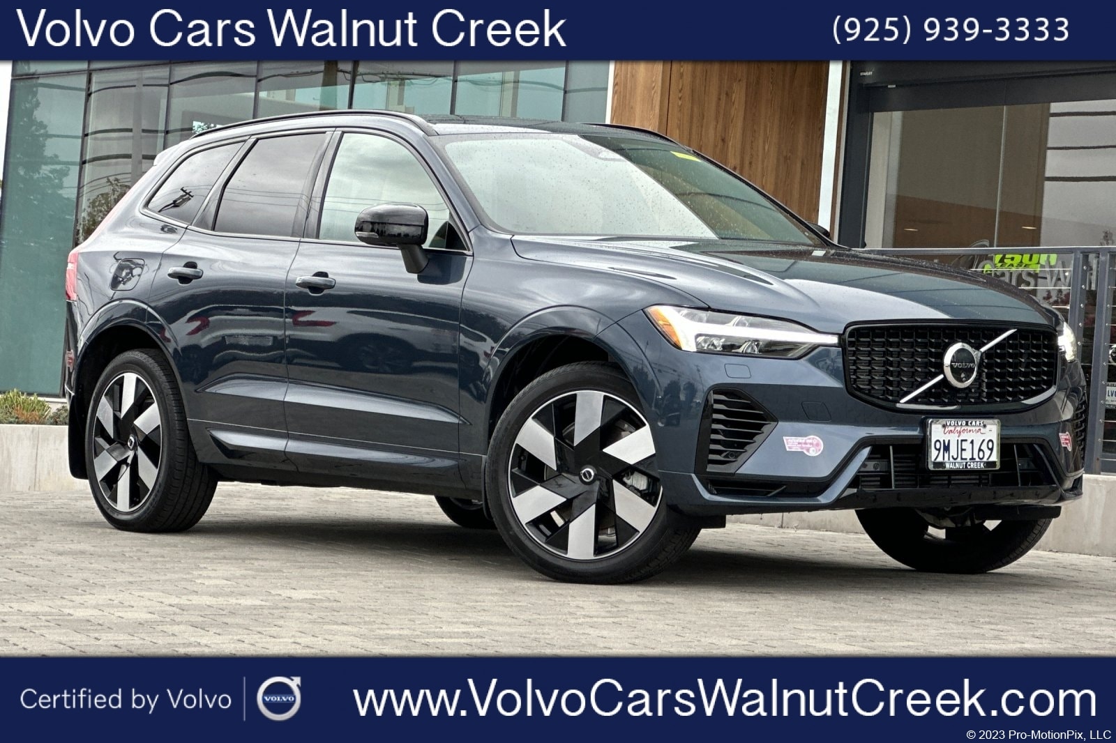 2024 Volvo XC60 Ultimate's photo