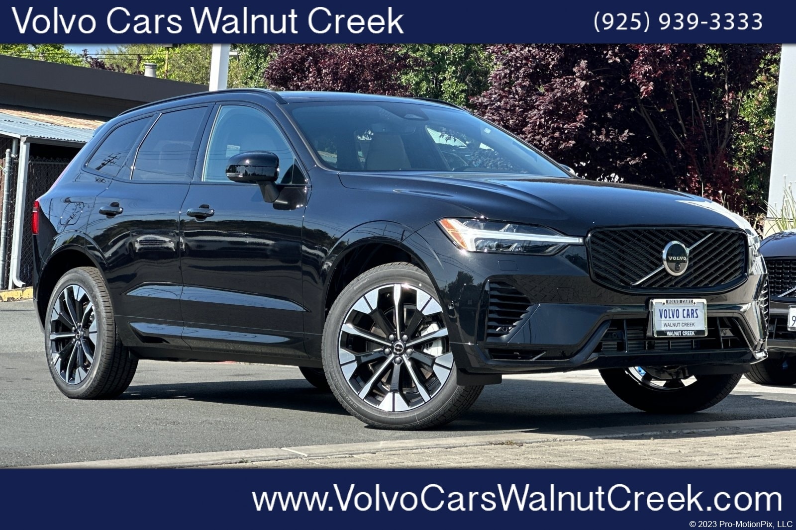 2026 Volvo XC60 T8 Plus Dark AWD's photo