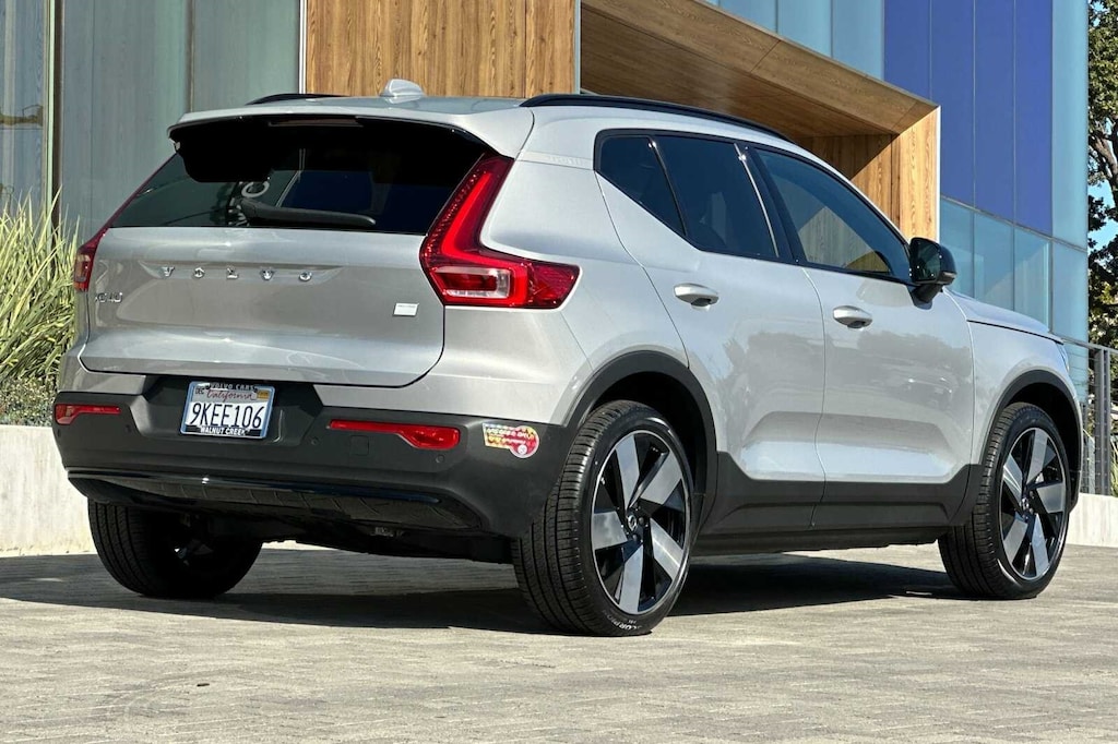 Certified 2024 Volvo XC40 Recharge Pure Electric Ultimate SUV