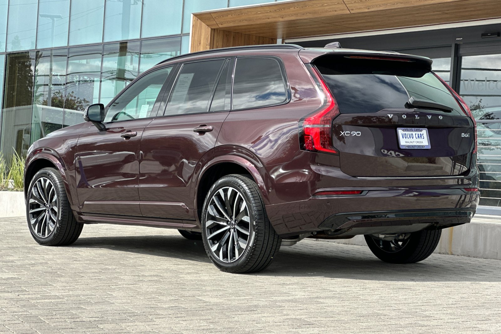 2026 Volvo XC90 Ultra - Photo 6