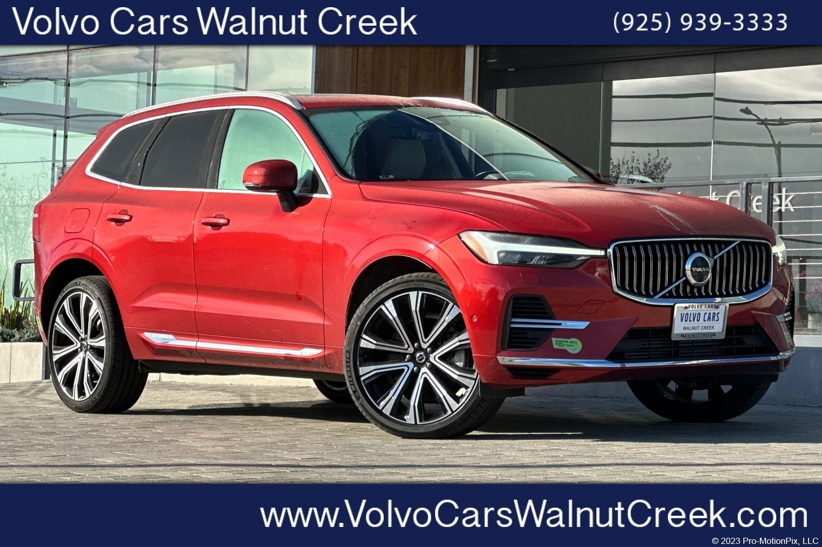 2023 Volvo XC60 Ultimate's photo