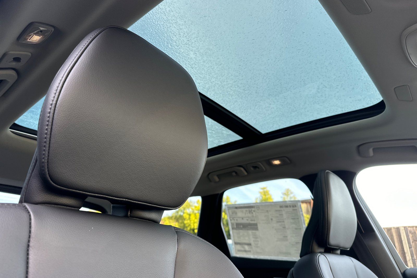 2025 Volvo XC60 Core - Photo 17