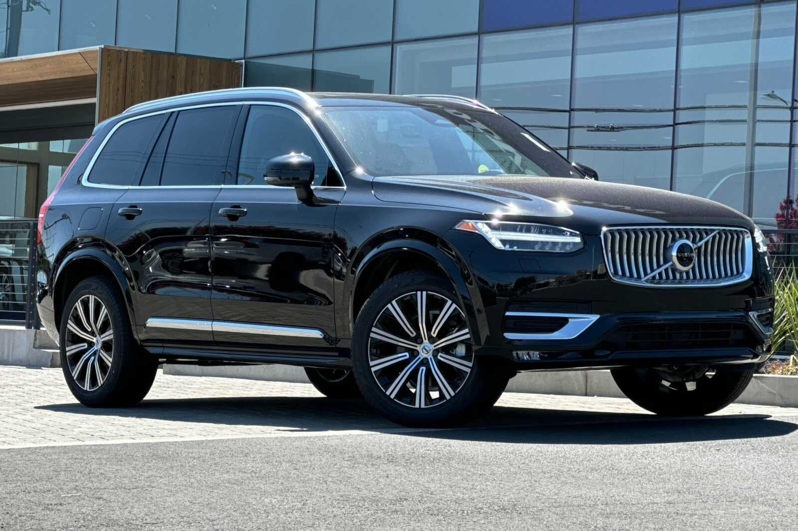 Certified 2024 Volvo XC90 Plus with VIN YV4062PE3R1239316 for sale in Walnut Creek, CA