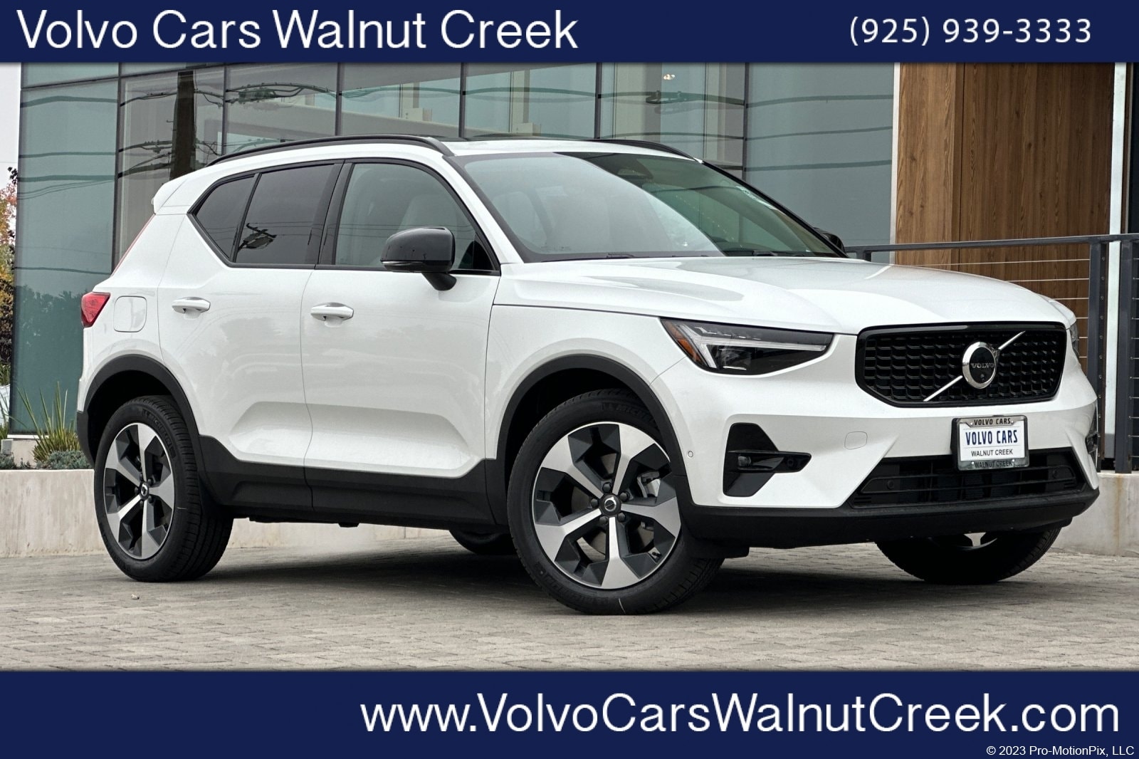 2026 Volvo XC40 Plus's photo