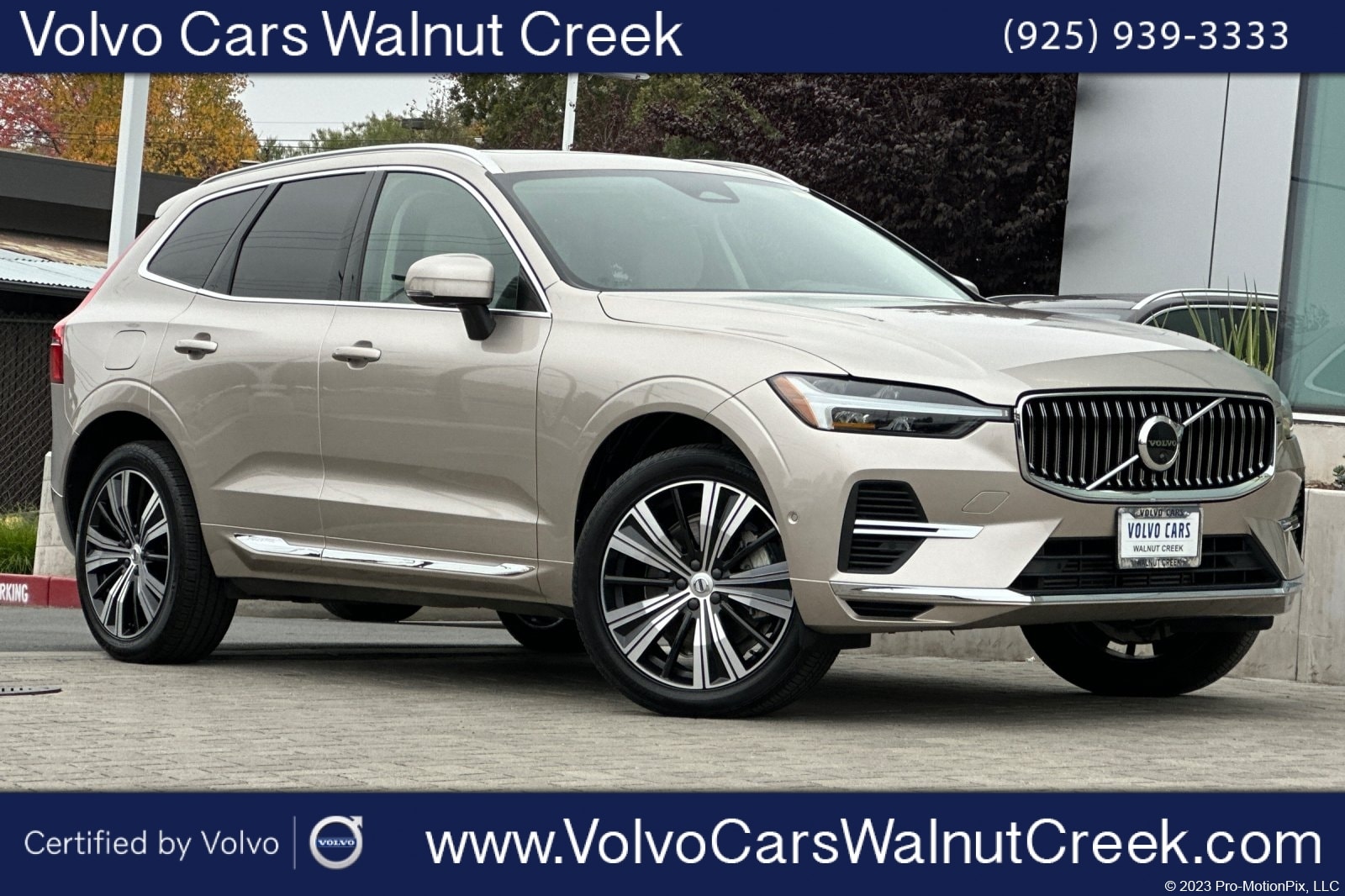 2023 Volvo XC60 Ultimate's photo