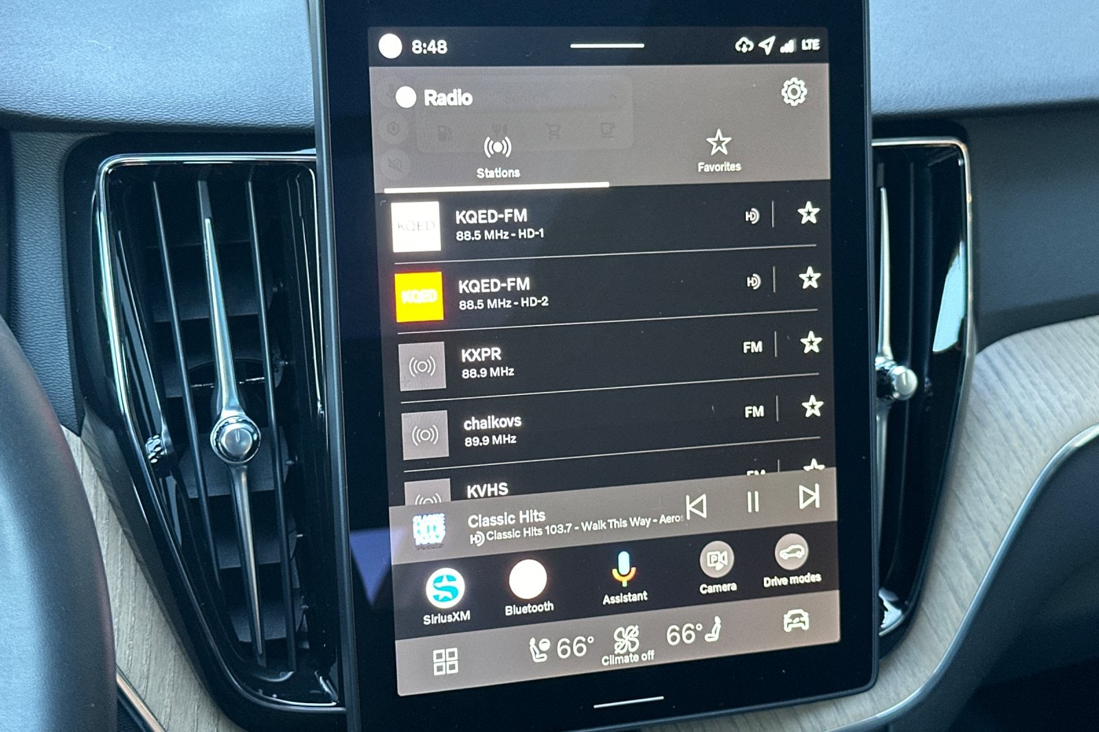 2026 Volvo XC60 Plus - Photo 18