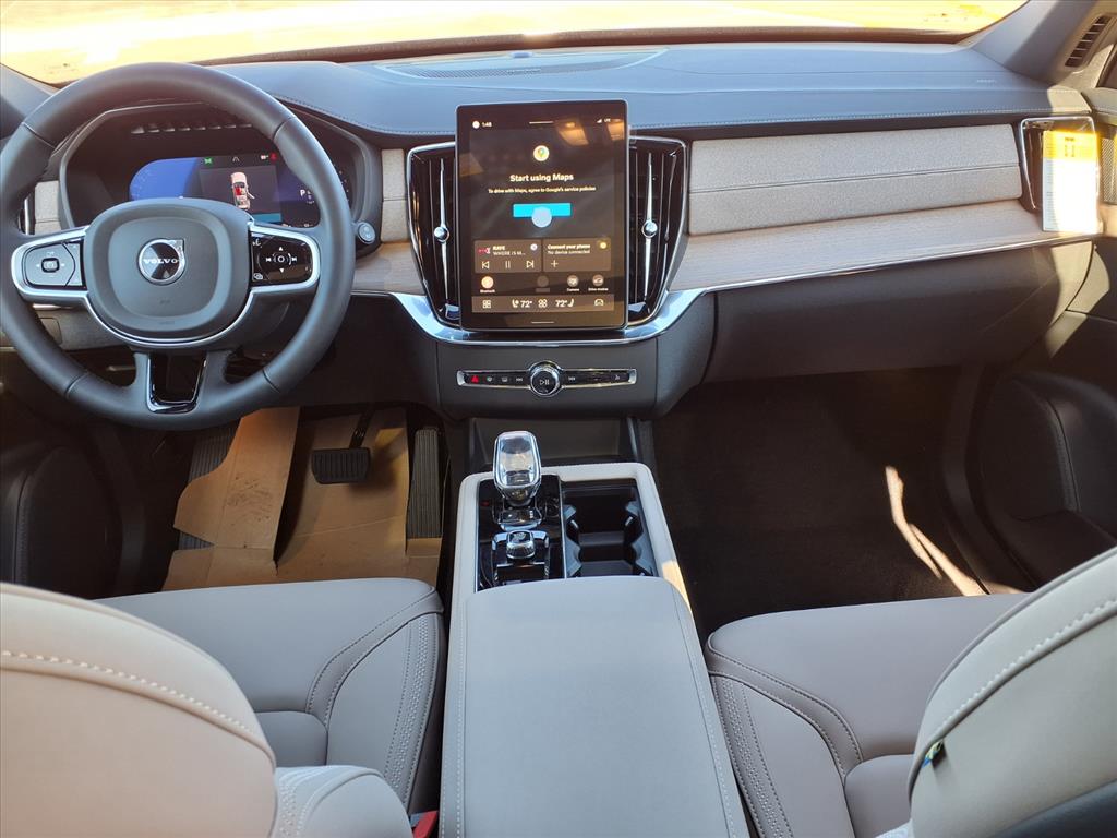 2026 Volvo XC90 Plus - Photo 11