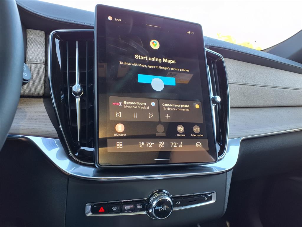 2026 Volvo XC90 Plus - Photo 16