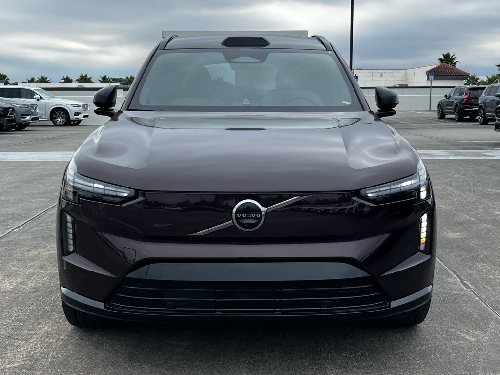 2025 Volvo EX90 Twin Motor Performance Ultra photo 2