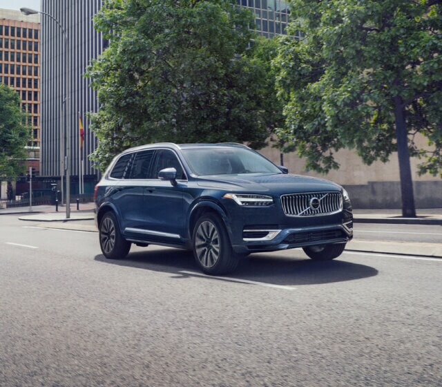 Volvo XC90 Dimensions