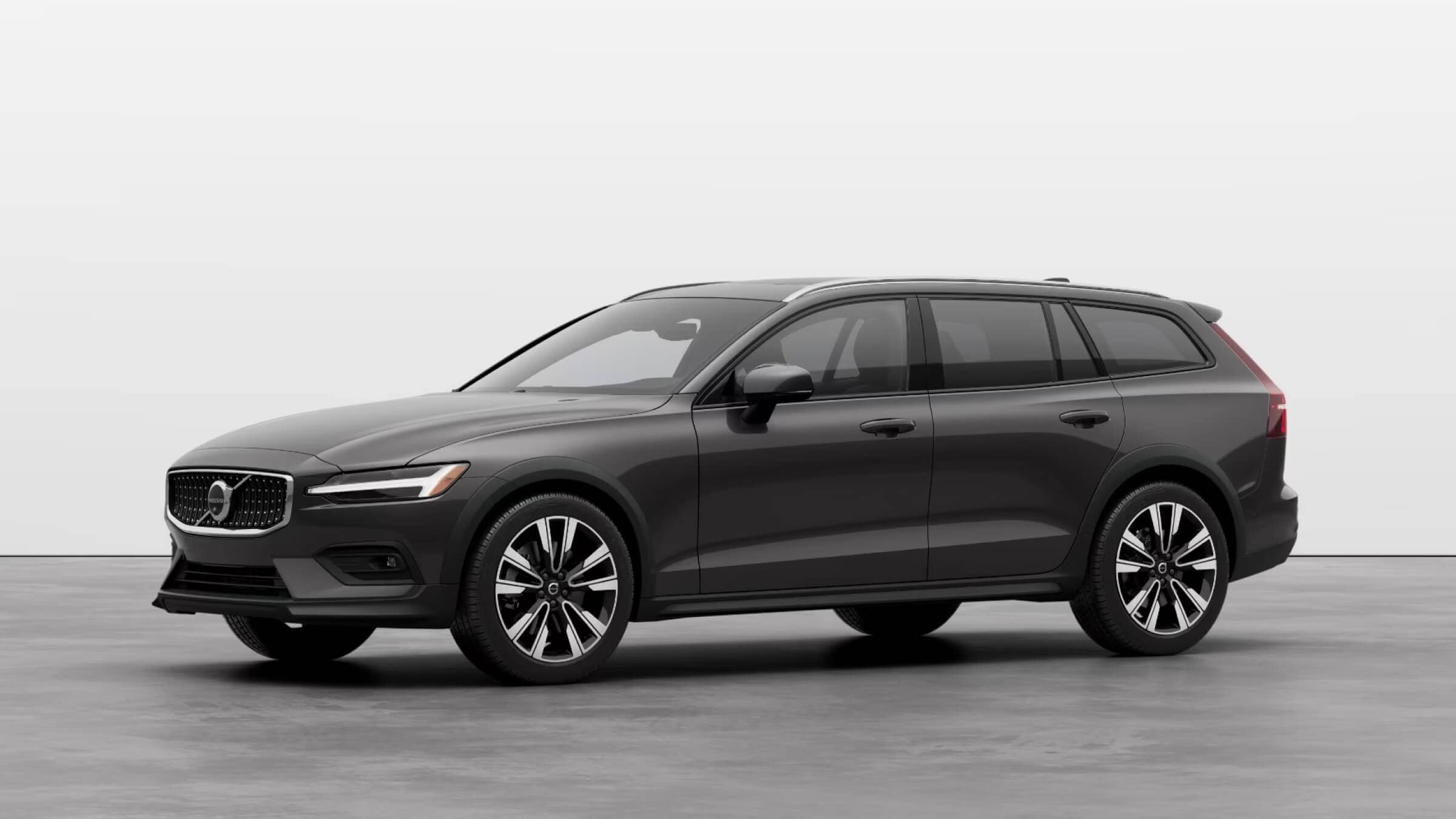 Volvo V60 Cross Country Platinum Grey
