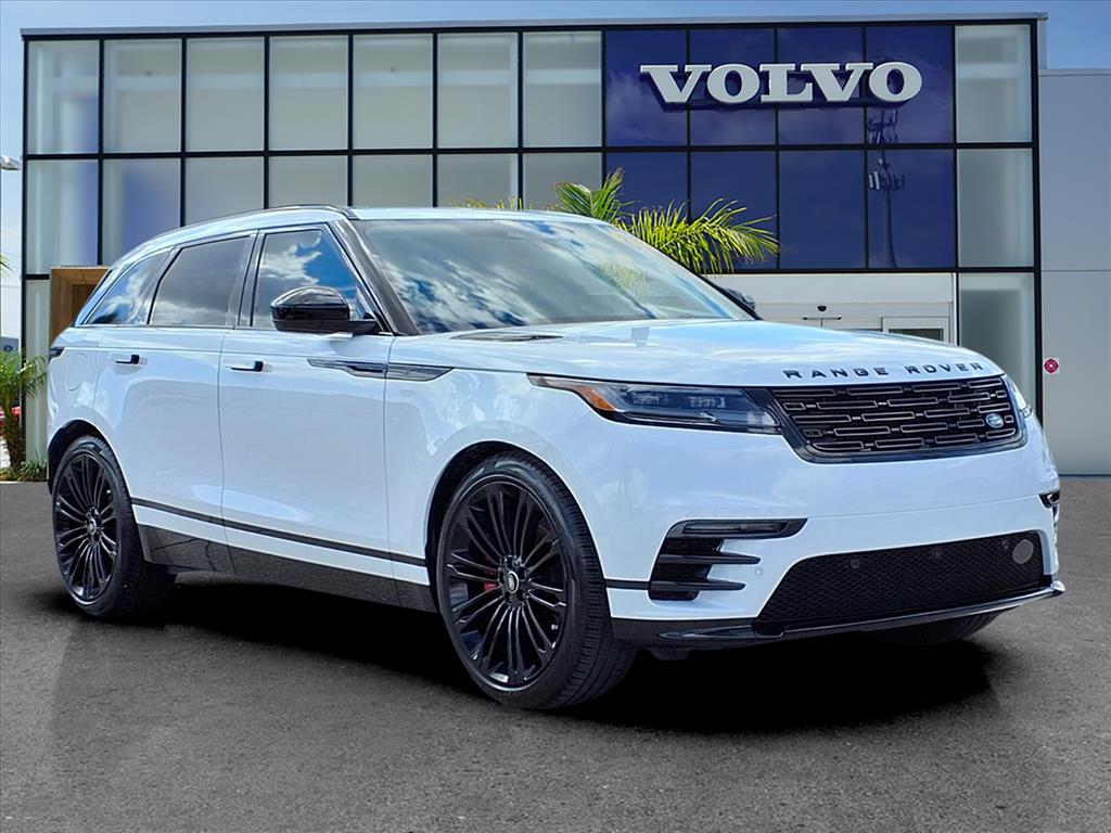 2025 Land Rover Range Rover Velar Dynamic SE