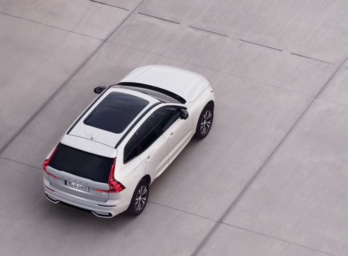High-Performing Volvo XC60 Recharge Electric