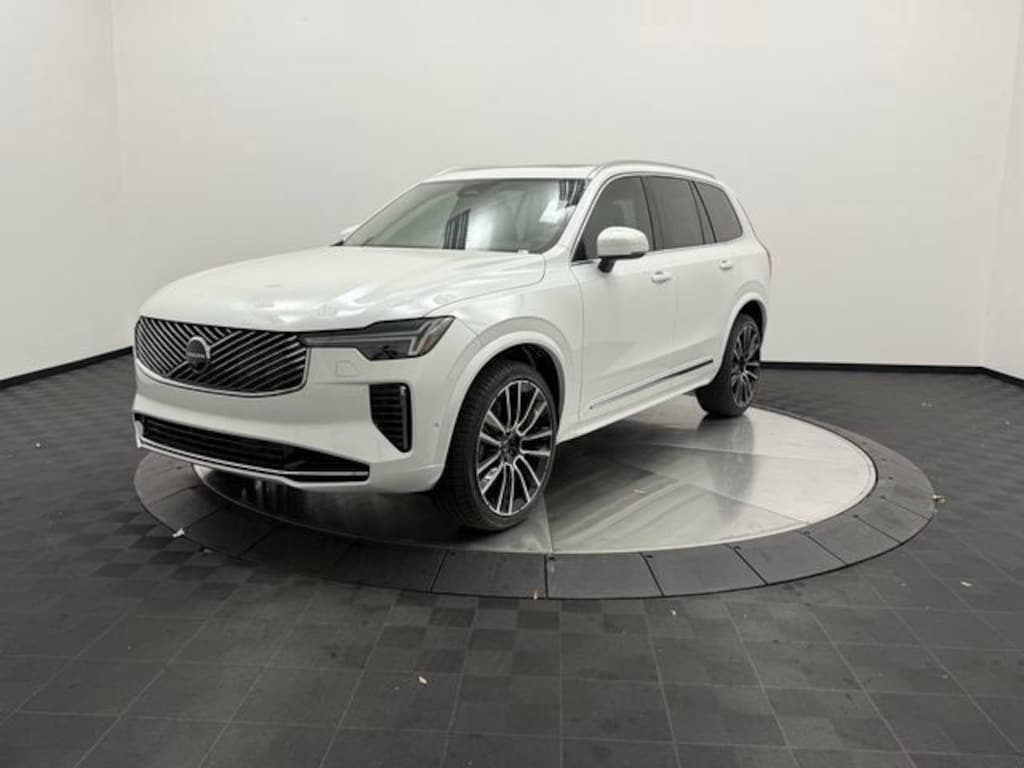 New 2026 Volvo XC90 B6 Plus 7-Seater SUV