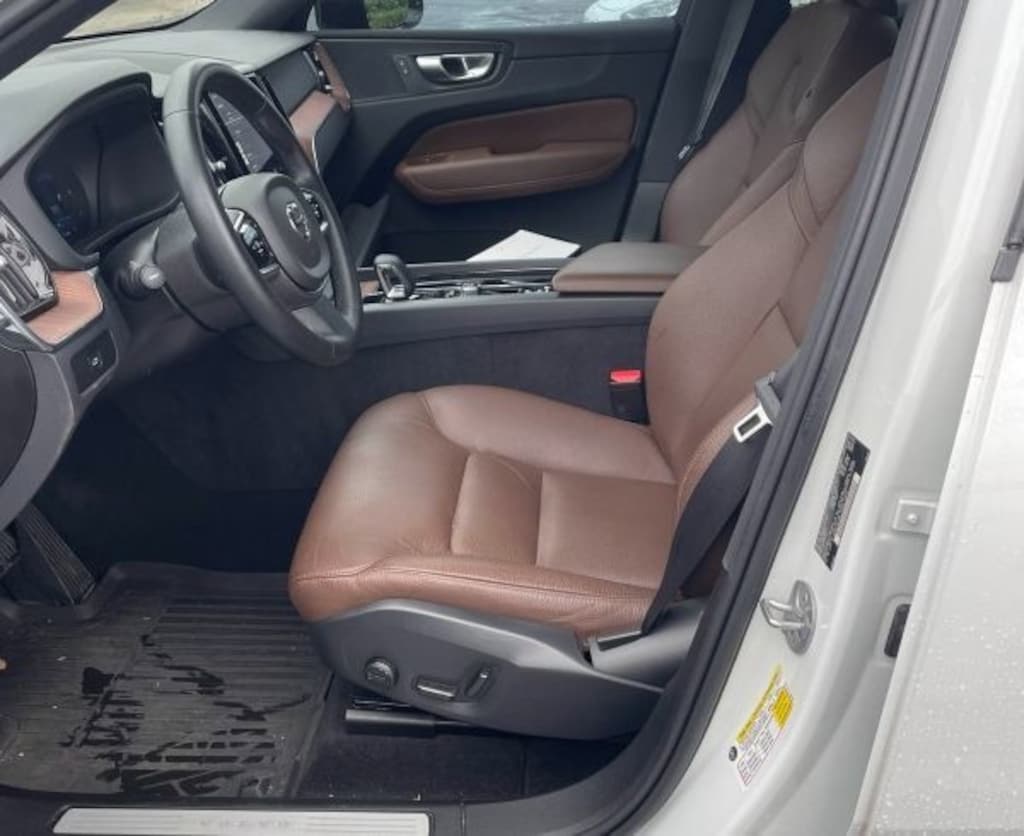 Used 2024 Volvo XC60 B5 Plus Dark Theme SUV