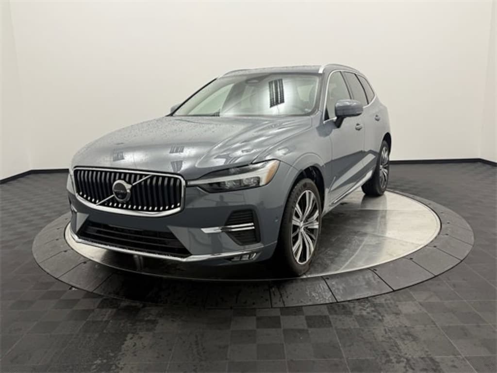 Certified 2023 Volvo XC60 Plus Bright Theme B5 FWD Plus Bright Theme