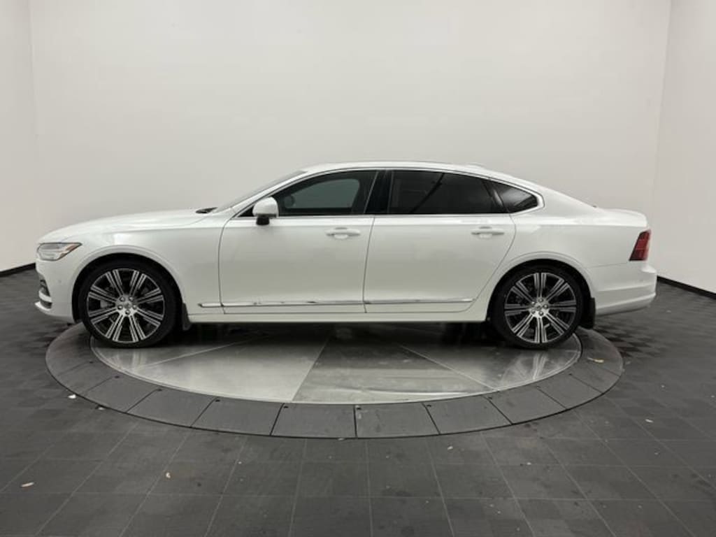 Certified 2023 Volvo S90 B6 Plus Sedan