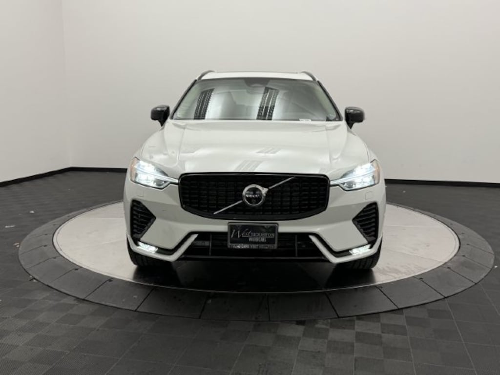 Certified 2024 Volvo XC60 B5 Plus Dark Theme SUV
