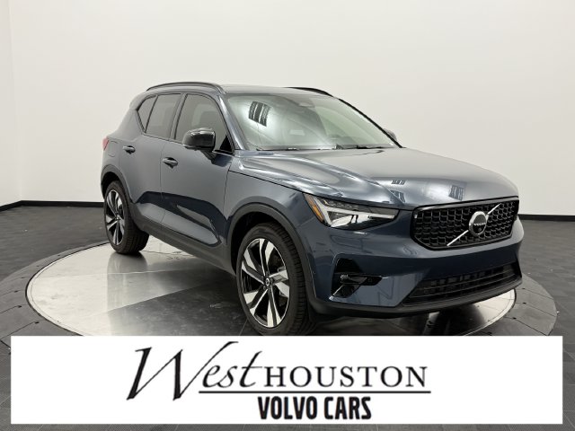 2026 Volvo XC40