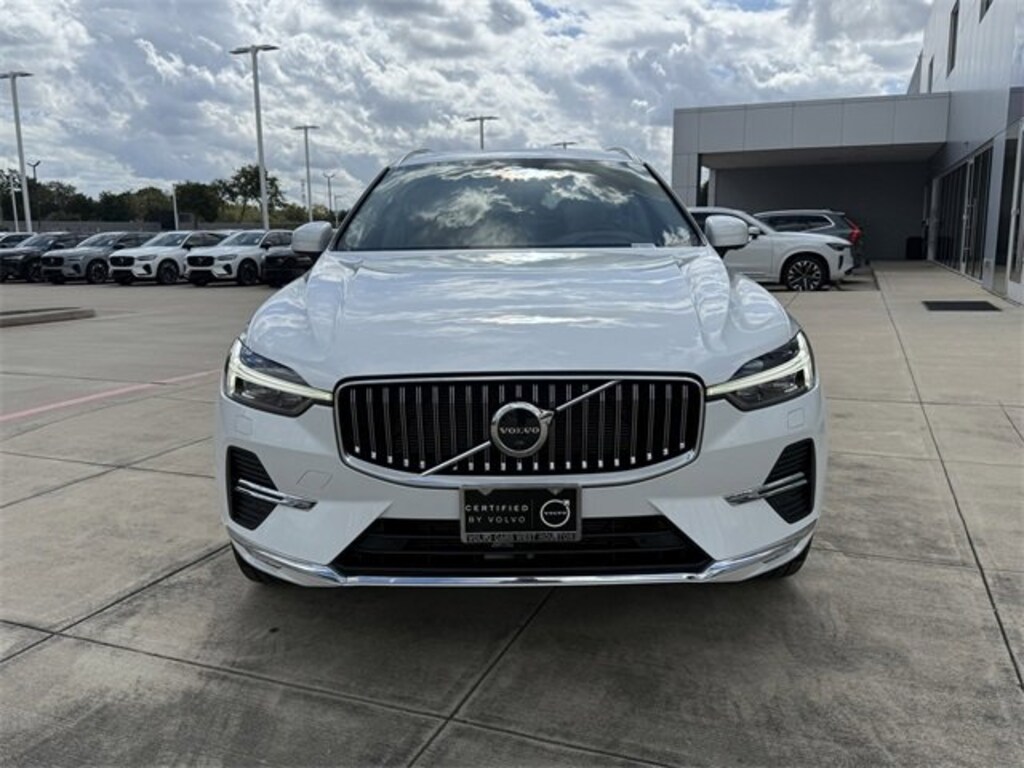 Certified 2023 Volvo XC60 Plus Bright Theme B5 FWD Plus Bright Theme
