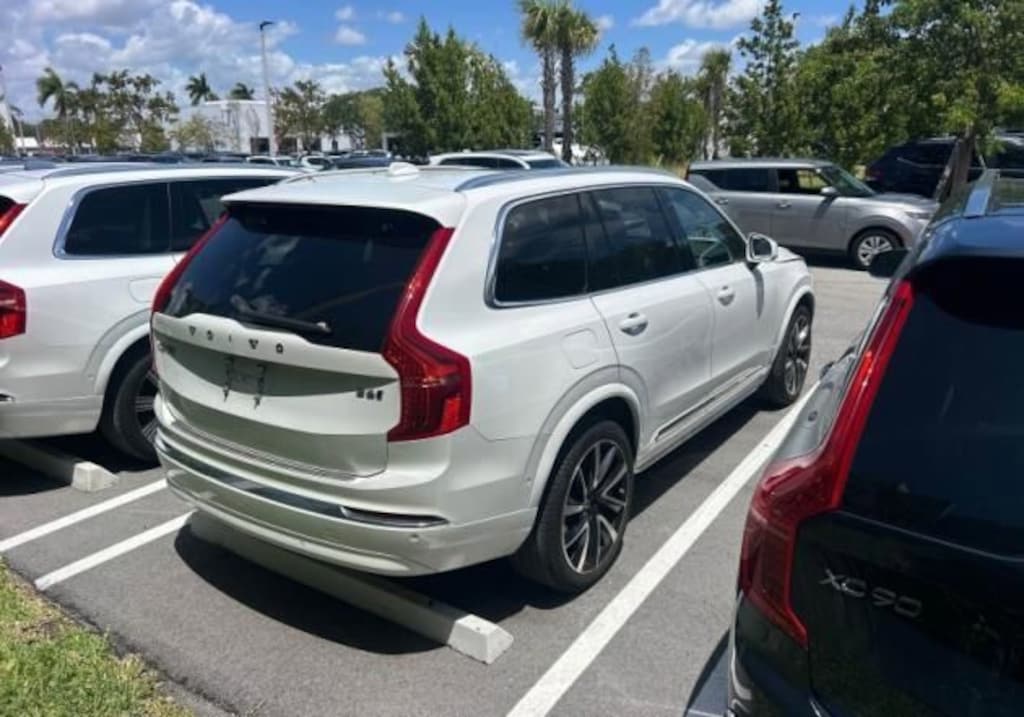 Used 2023 Volvo XC90 B6 Plus 7-Seater SUV