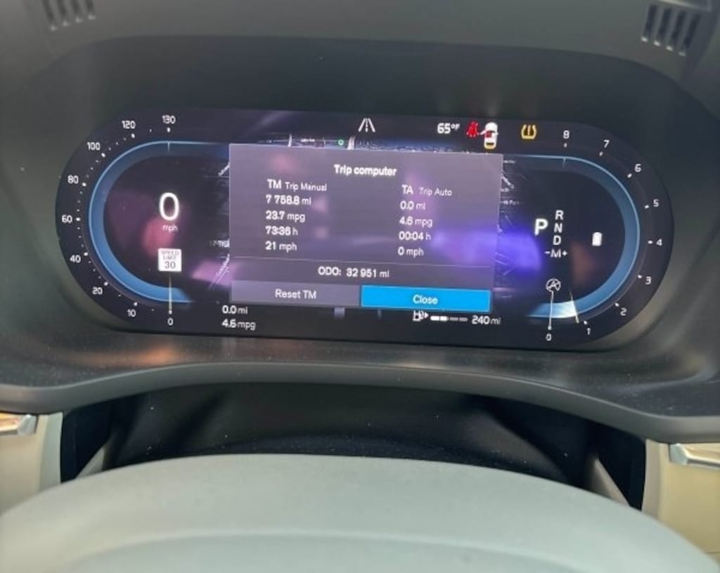 Used 2023 Volvo XC60 B5 Plus Bright Theme SUV