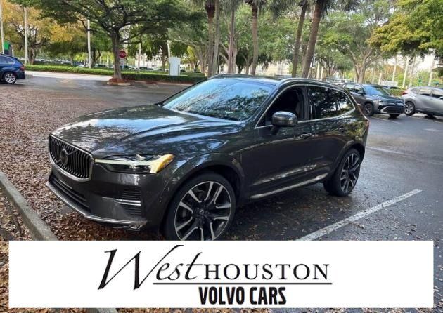 2023 Volvo XC60 B5 Ultimate Bright Theme AWD's photo