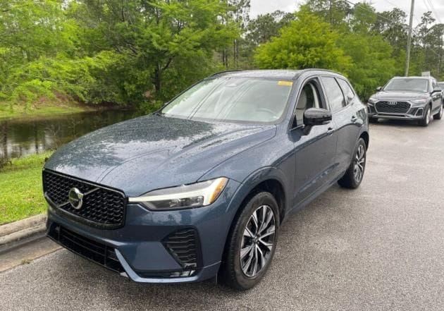 2024 Volvo XC60 B5 Core Dark Theme AWD's photo