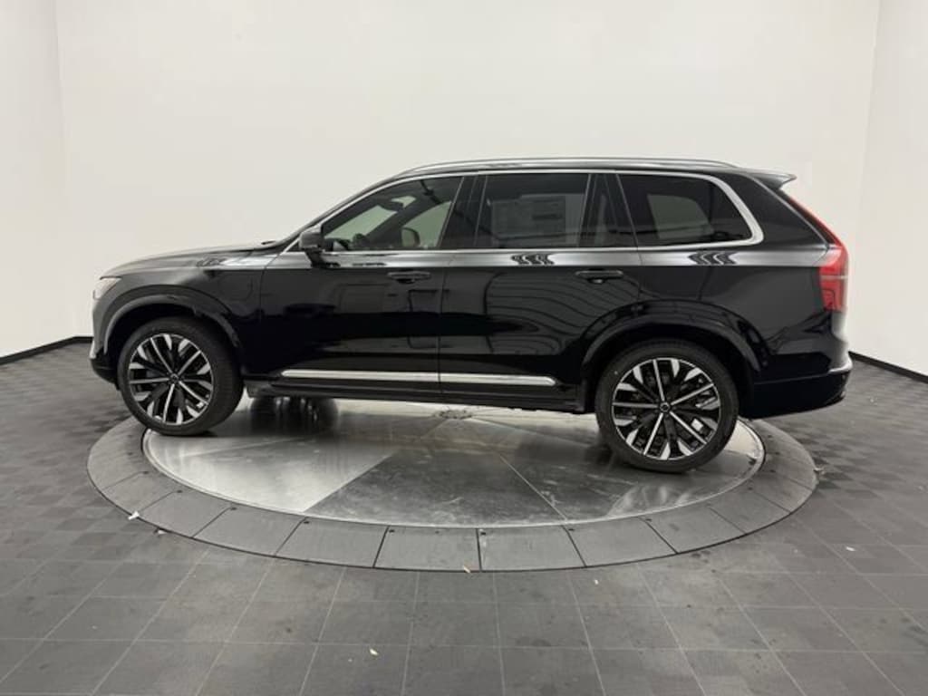 New 2026 Volvo XC90 plug-in hybrid T8 Plus 7-Seater SUV